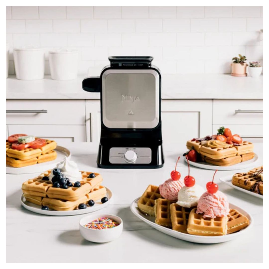 Waflera Vertical Estilo Belga Acero Negro 1000W Ninja