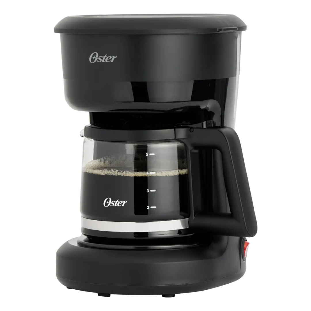 Cafetera 5 Tazas Con Filtro Reutilizable Botón con Luz de Encendido y Apagado Negro Oster