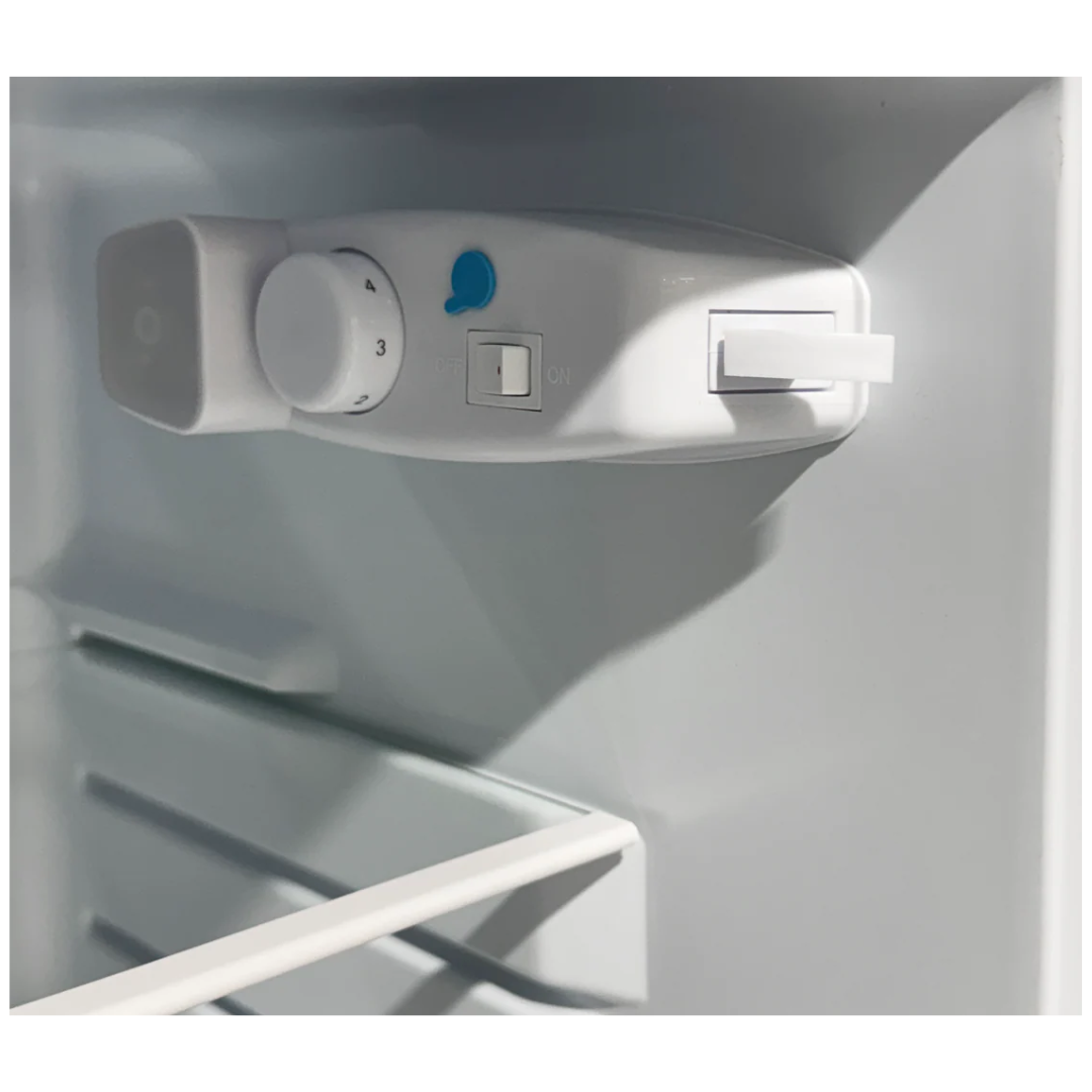 Nevera Semi Escarcha 2 Puerta 180 Litros Silver Titanic