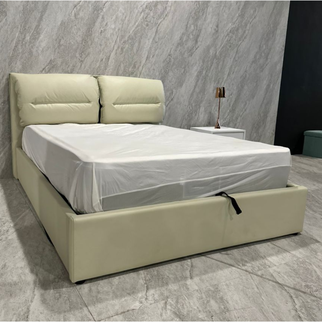 Cama Baúl Con Copete de Cuero King 200x200 Bondi Kassalia