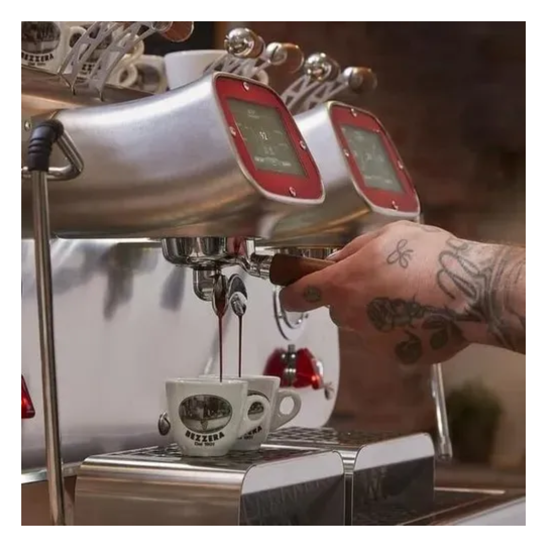 Cafetera Espresso Eléctrica 2 Grupos 11 Litros Acero Inoxidable Victoria Roja BEZZERA